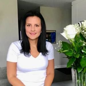 Meet your Posher, Carolina